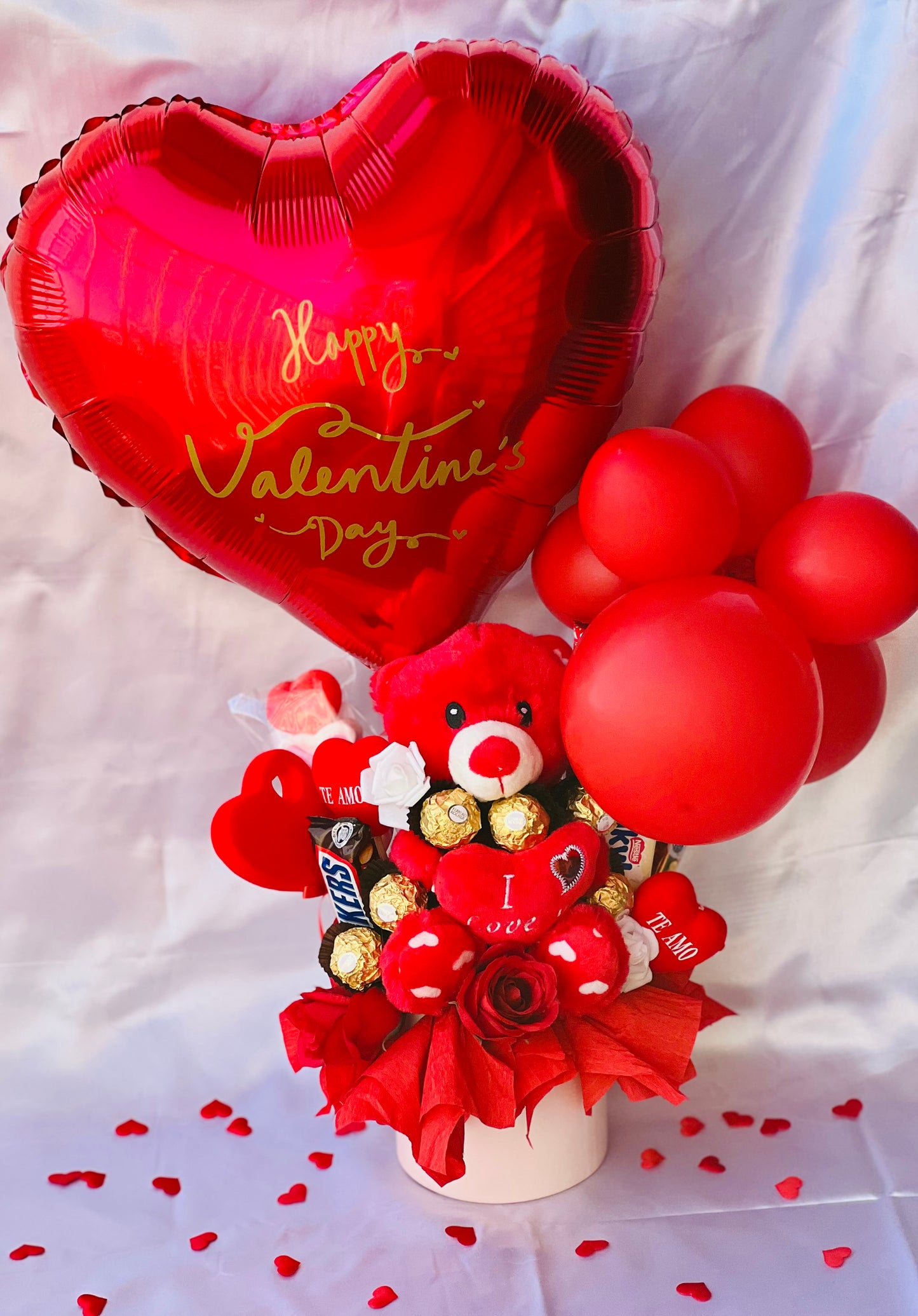 Elegantes arreglos para cualquier ocasión festiva, adaptados a tus necesidades y gustos.