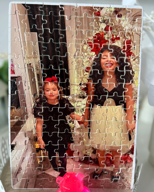 Crea tu propio puzzle personalizado con tus fotos favoritas.