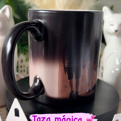 Taza mágica, El diseño solo se revelará cuando se vierta líquido caliente en la taza.