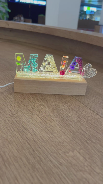 Lámpara de letras LED.